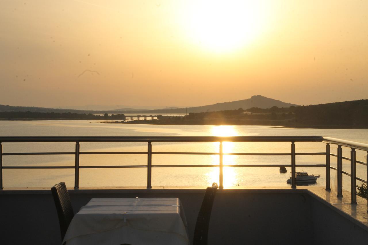Ayvalı Senar Otel מראה חיצוני תמונה